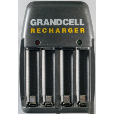 Nabíječka baterií Grandcell ACS3 AA/AAA