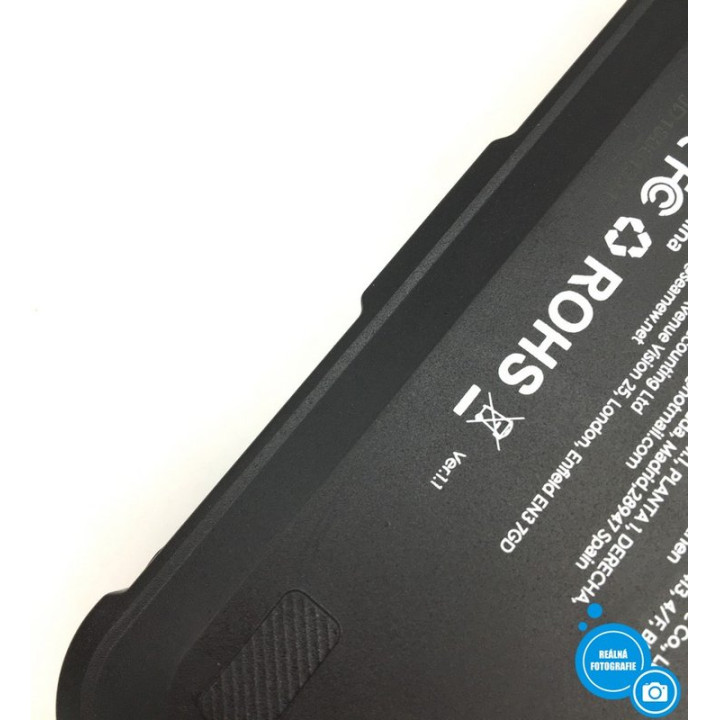 Startér do auta TREKURE Tk10, 16 800 mAh, černá