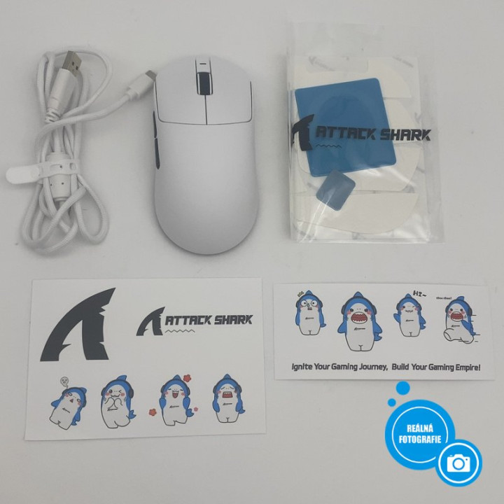 Bezdrátová herní myš ATTACK SHARK X8 Plus, bílá